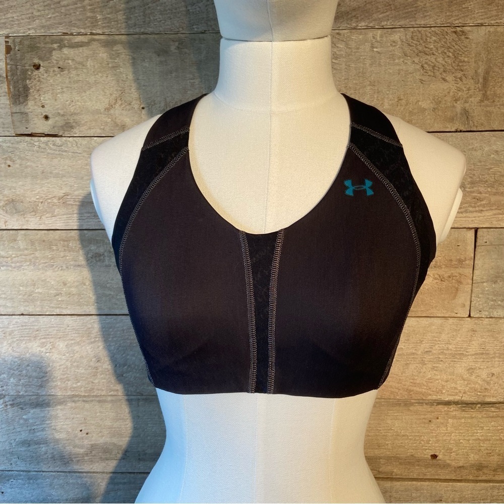 🛍️3/$30 Under Armour women's  high impact‎ high support sports bra size 34B